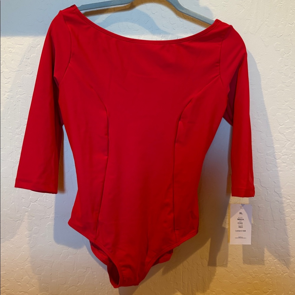 MARIA CROWN Boat Neck 3/4 Sleeve Leotard - Picture 2 of 7